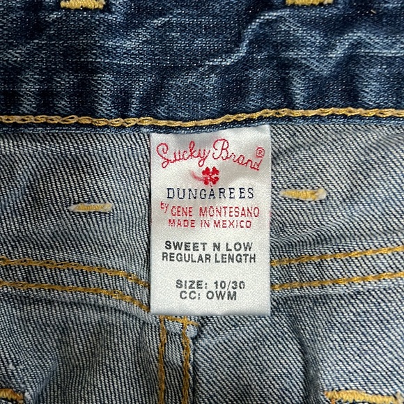 Vintage Lucky jeans, low cut, flair, size 10/30 - Picture 6 of 9